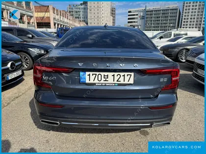 VOLVO S60 B5 INSCRIPTION