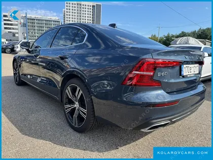 VOLVO S60 B5 INSCRIPTION
