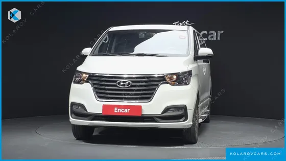 HYUNDAI STAREX 4WD URBAN 9-SEATER