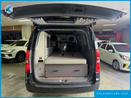 HYUNDAI STAREX CAMPING CAR