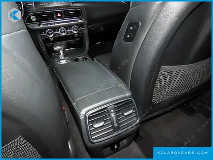 GENESIS G70 2.0T AWD