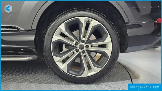 AUDI Q7 55 TFSI QUATTRO PREMIUM