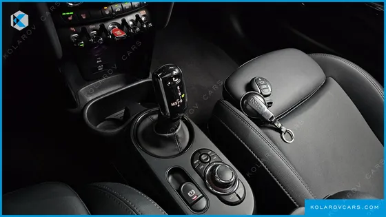 MINI COOPER CLASSIC LAUNCH PACK