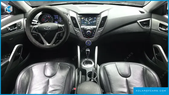 HYUNDAI VELOSTER UNIQUE