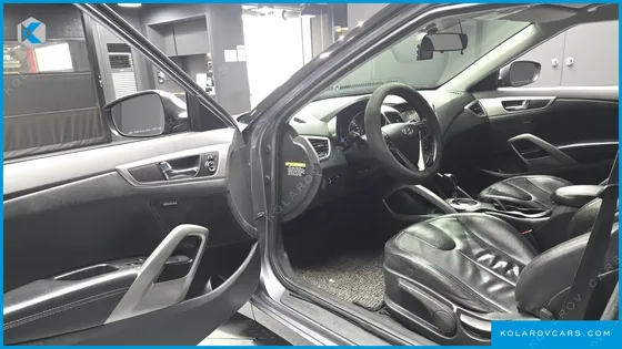 HYUNDAI VELOSTER UNIQUE