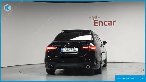 MERCEDES A-CLASS AMG A35 4MATIC SEDAN