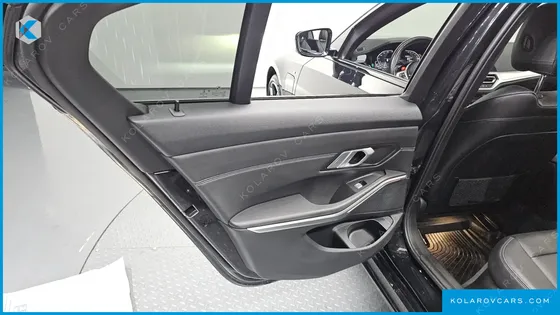 BMW 3 SERIES 330E M SPORT