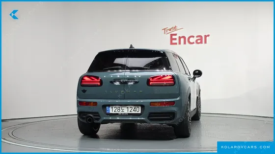 MINI CLUBMAN UNTOLD EDITION