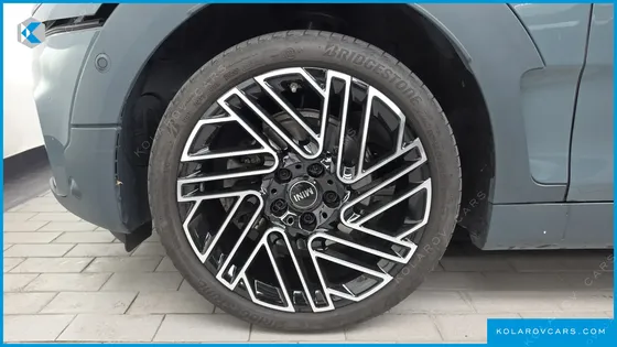 MINI CLUBMAN UNTOLD EDITION