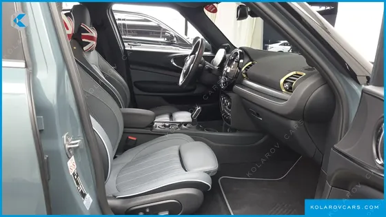MINI CLUBMAN UNTOLD EDITION