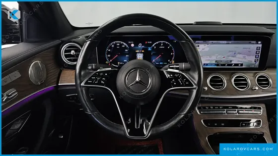 MERCEDES E-CLASS E220D 4MATIC EXCLUSIVE