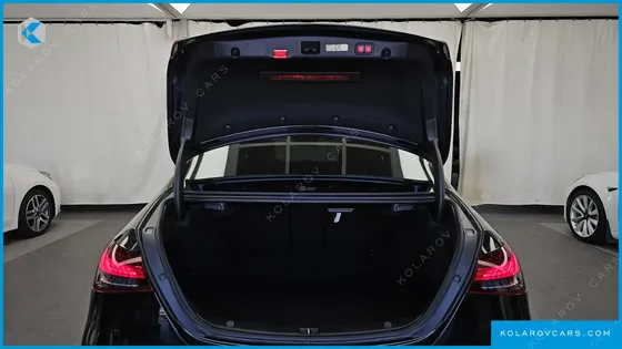 MERCEDES E-CLASS E220D 4MATIC EXCLUSIVE