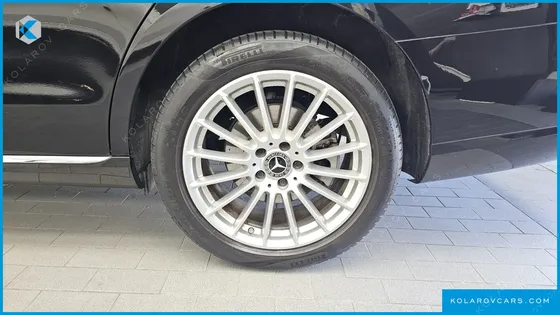 MERCEDES E-CLASS E220D 4MATIC EXCLUSIVE