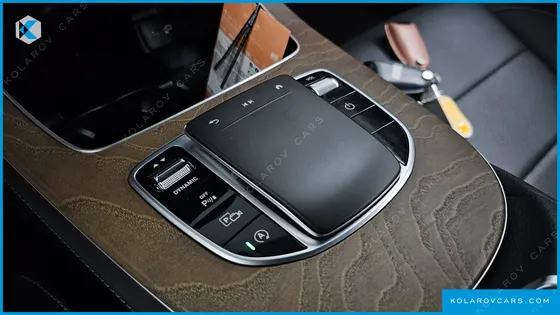 MERCEDES E-CLASS E220D 4MATIC EXCLUSIVE