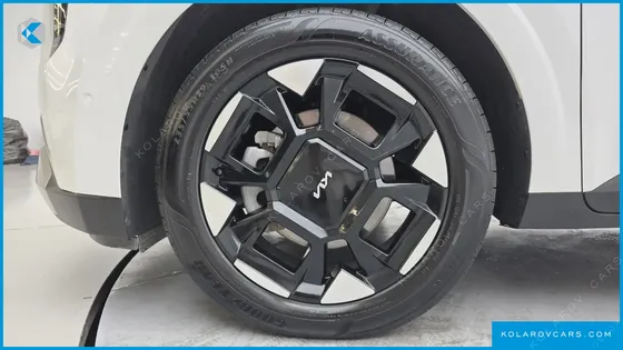 KIA CARNIVAL HEV 9 SEATER PRESTIGE