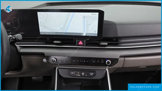 KIA CARNIVAL HEV 9 SEATER PRESTIGE
