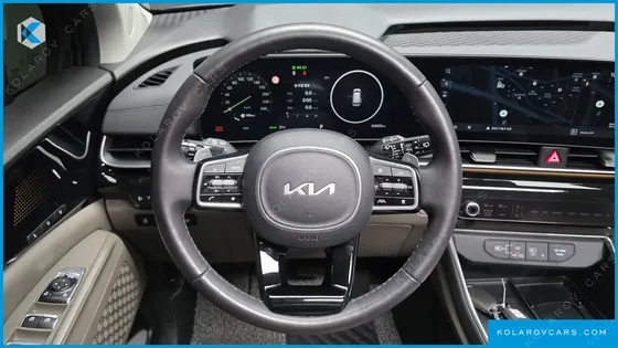 KIA CARNIVAL HEV 7SEATER SIGNATURE