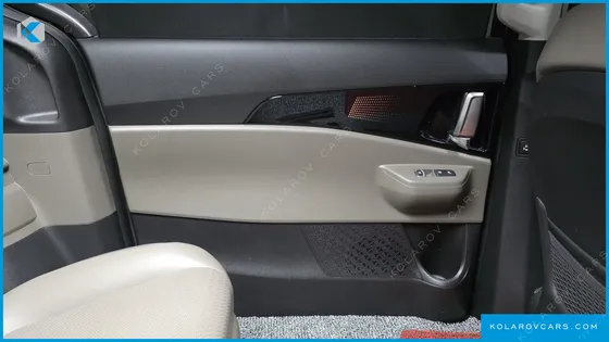KIA CARNIVAL HEV 7SEATER SIGNATURE