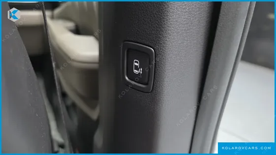 KIA CARNIVAL HEV 7SEATER SIGNATURE