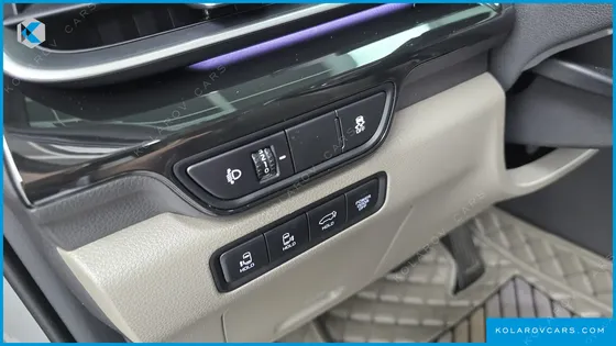 KIA CARNIVAL DIESEL 9-SEATER GRAVITY