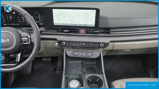 KIA CARNIVAL HEV 9SEATER NOBLESS