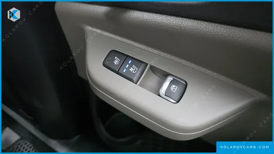 KIA CARNIVAL HEV 9SEATER NOBLESS