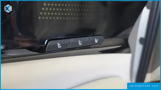 KIA CARNIVAL DIESEL 7-SEATER SIGNATURE