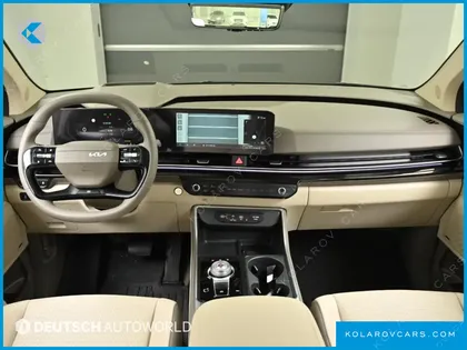 KIA CARNIVAL GASOLINE 7 SEATER X LINE