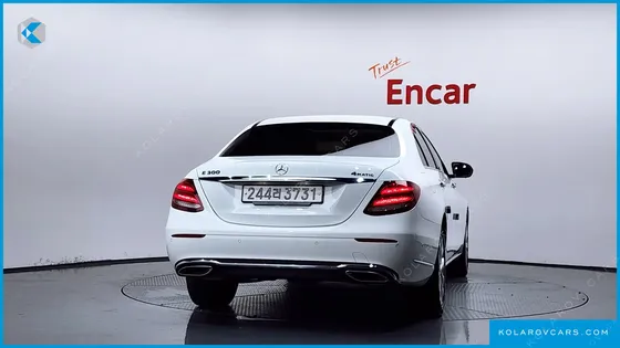 MERCEDES E-CLASS E300 4MATIC EXCLUSIVE