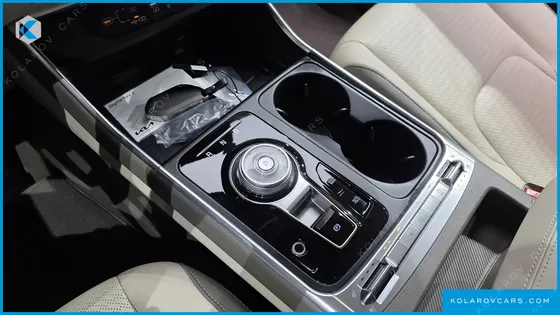 KIA CARNIVAL HEV 9SEATER GRAVITY