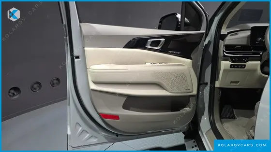 KIA CARNIVAL HEV 9SEATER GRAVITY