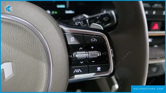 KIA CARNIVAL HEV 9SEATER GRAVITY