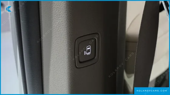 KIA CARNIVAL HEV 9SEATER GRAVITY