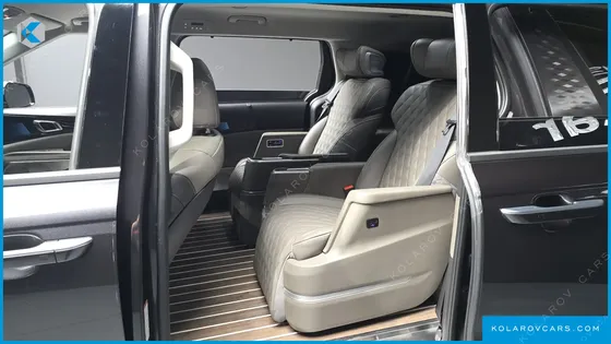 KIA CARNIVAL HEV 9SEATER GRAVITY