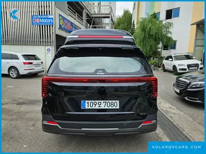 KIA CARNIVAL HEV 9-SEATER HI-LIMOUSINE (SPECIAL VEHICLE)