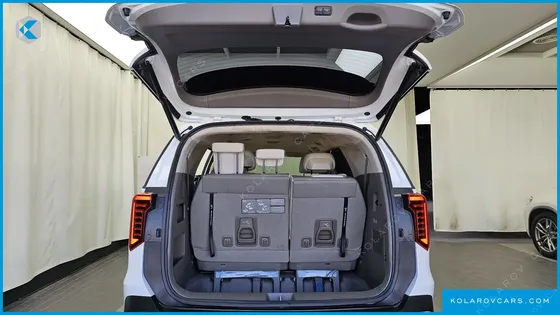 KIA CARNIVAL GASOLINE 7-SEATER GRAVITY