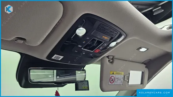 KIA CARNIVAL HEV 9SEATER SIGNATURE