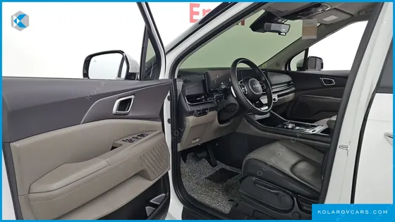 KIA CARNIVAL DIESEL 9-SEATER PRESTIGE