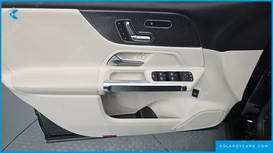 MERCEDES GLB-CLASS GLB220