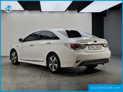 HYUNDAI SONATA 2.0