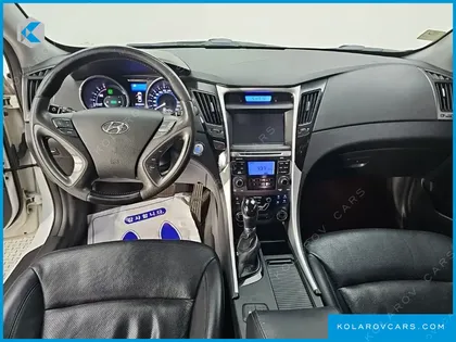 HYUNDAI SONATA 2.0