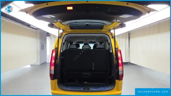 HYUNDAI STARIA EV TOURER 11-SEATER