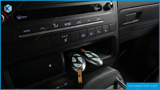 HYUNDAI STARIA EV TOURER 11-SEATER
