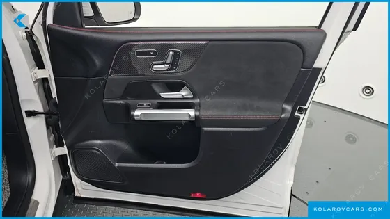 MERCEDES GLB-CLASS GLB250 4MATIC
