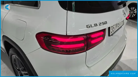 MERCEDES GLB-CLASS GLB250 4MATIC