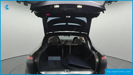 ASTON MARTIN DBX 4.0 V8