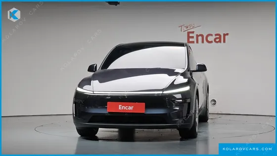 TESLA MODEL Y L LONG RANGE AWD