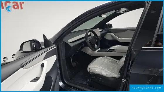 TESLA MODEL Y L LONG RANGE AWD