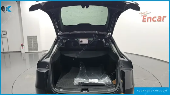 TESLA MODEL Y PREMIUM RWD