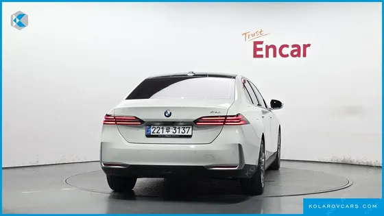 BMW 5 SERIES 520I